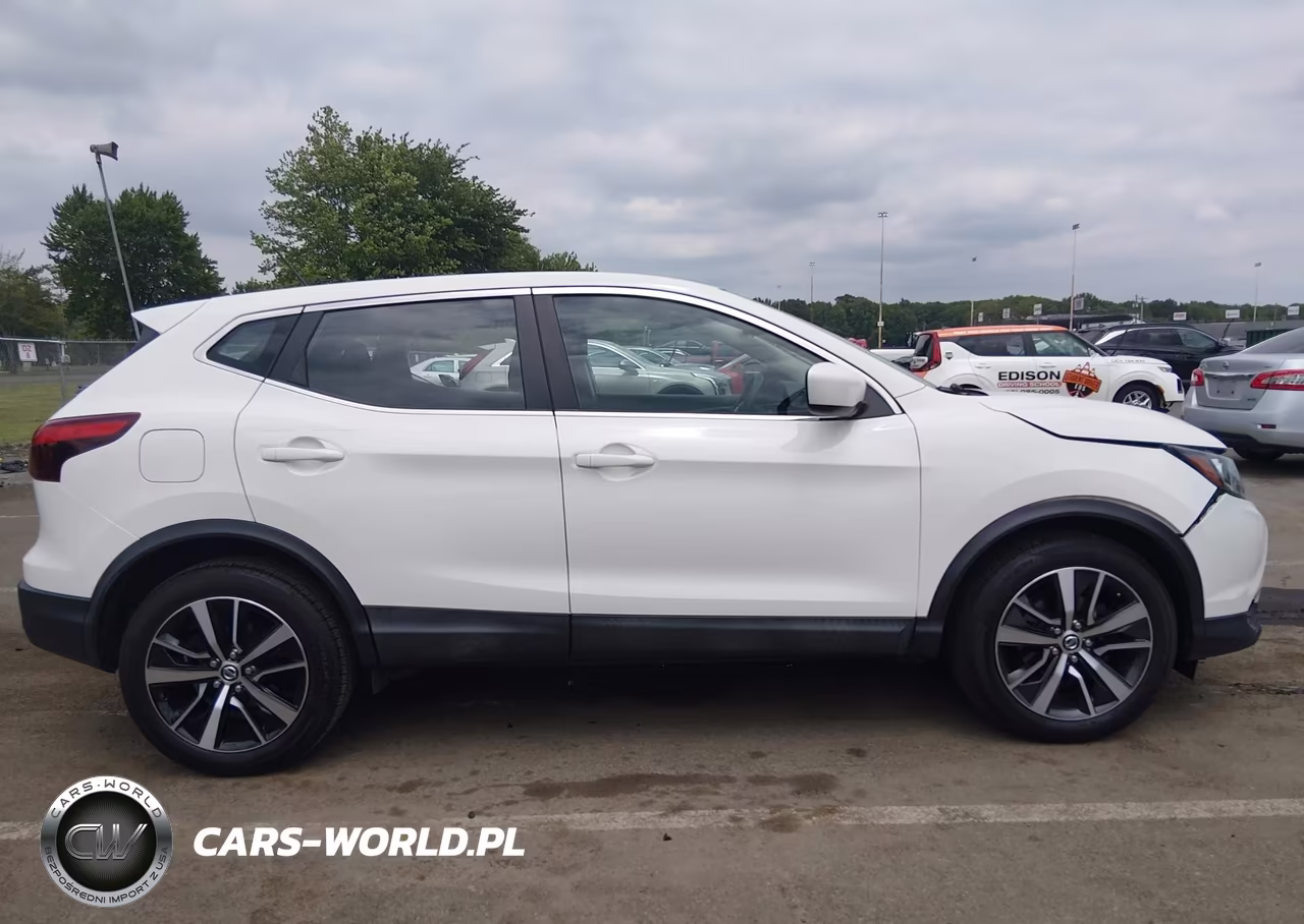 2019 Nissan Rogue Sport S VIN:JN1BJ1CR2KW335818 - 13