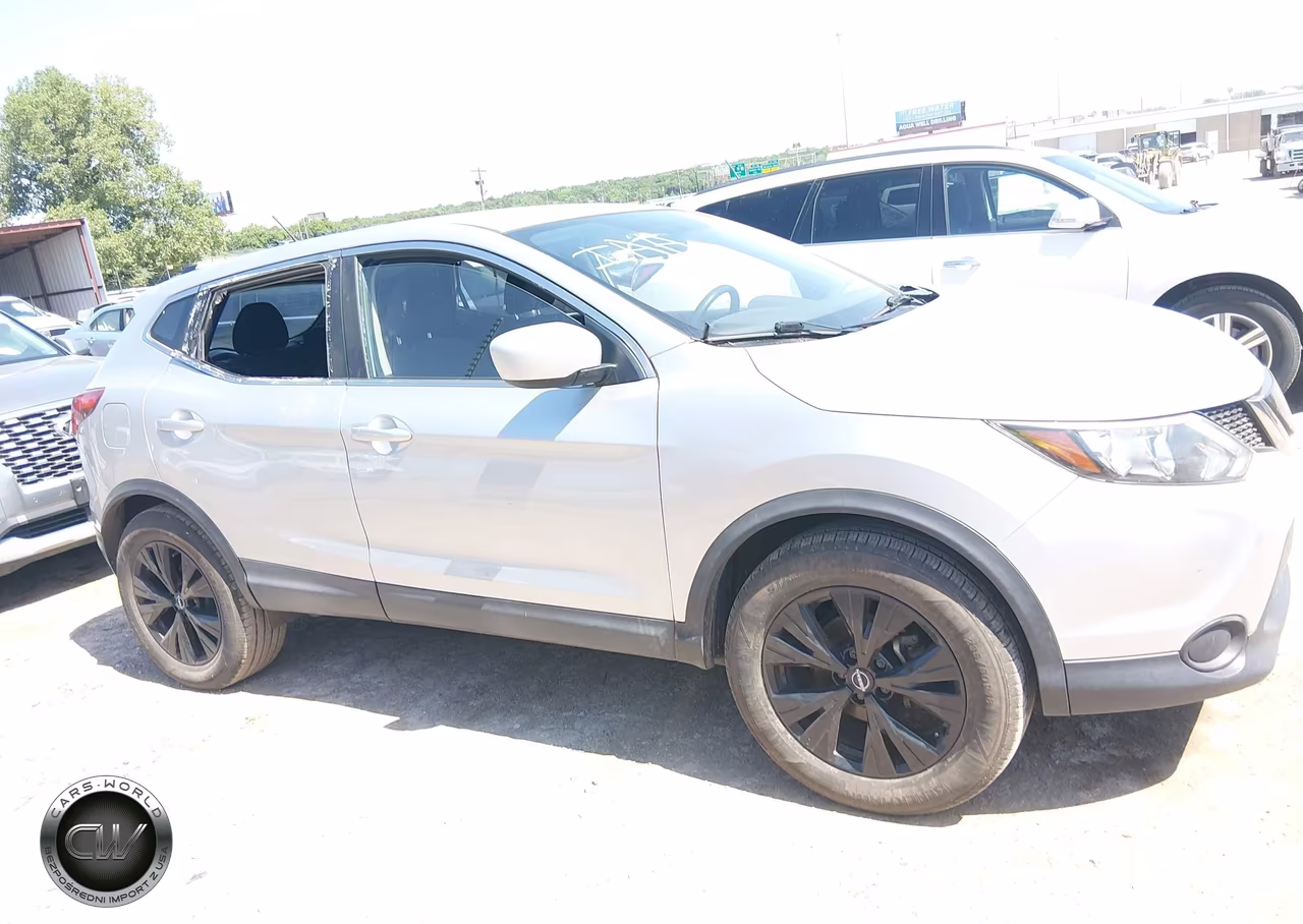 2019 Nissan Rogue Sport S VIN:JN1BJ1CP3KW525786 - 14