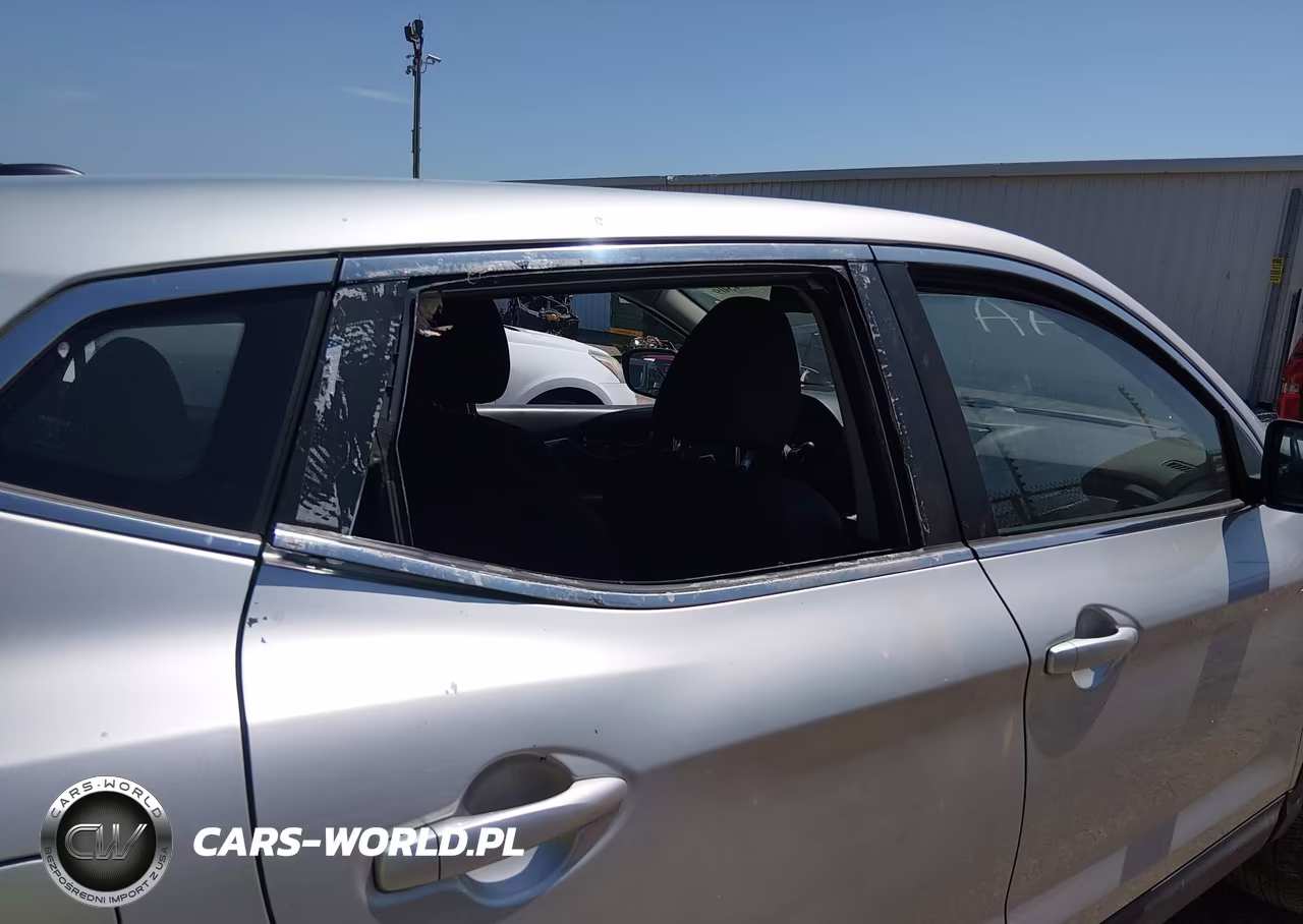 2019 Nissan Rogue Sport S VIN:JN1BJ1CP3KW525786 - 6