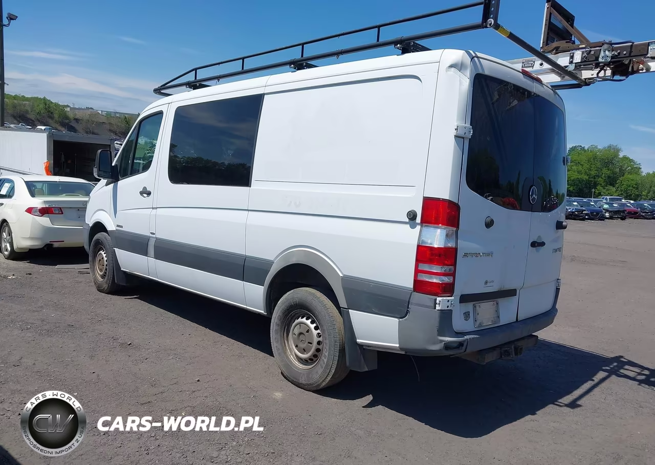 2015 Mercedes-Benz Sprinter 2500 Normal Roof VIN:WD4PE7DC6F5983233 - 3