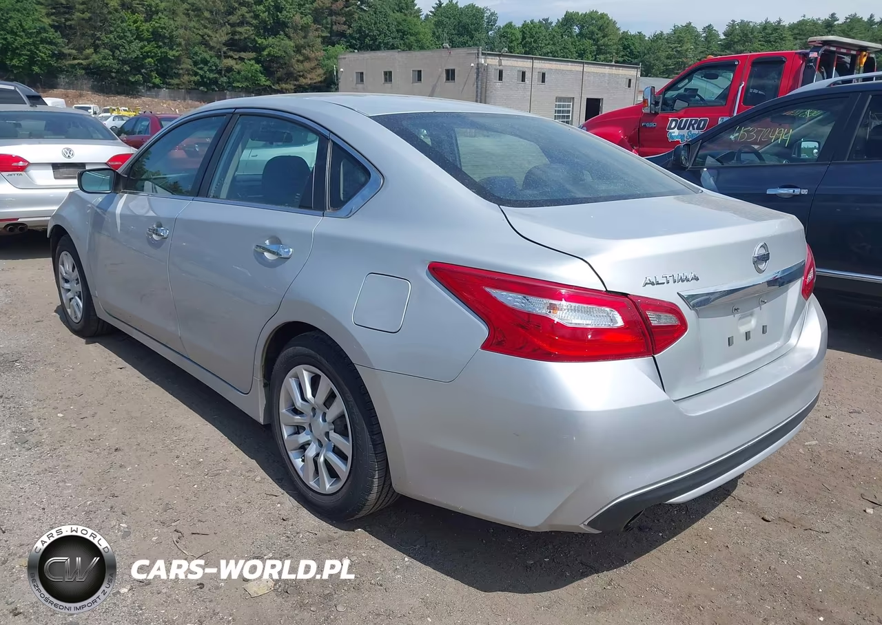 2017 Nissan Altima 2.5 S VIN:1N4AL3AP0HN321484 - 3