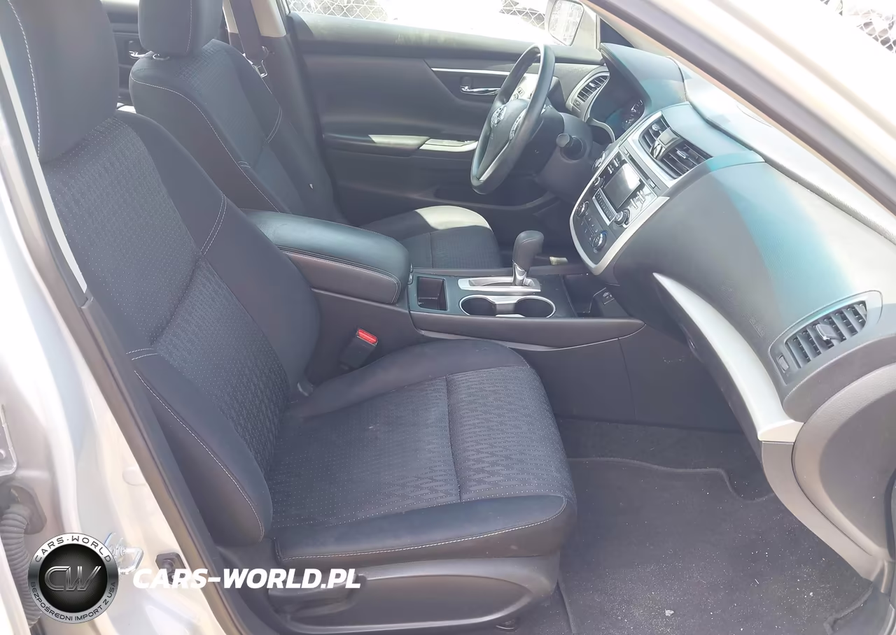 2017 Nissan Altima 2.5 S VIN:1N4AL3AP0HN321484 - 5