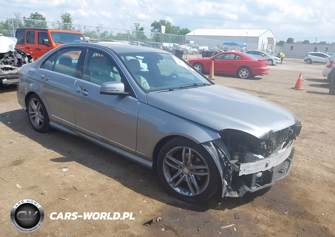 2012 Mercedes-Benz C 300 Sport 4Matic – zdjęcie 1 z 12