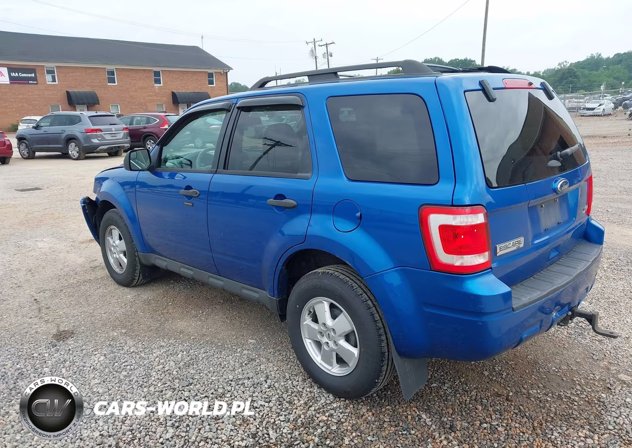 2012 Ford Escape Xlt VIN:1FMCU9DG1CKA03068 - 3