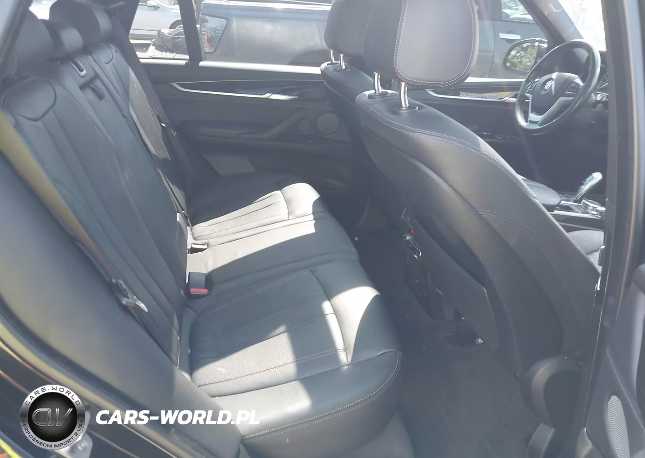 2017 BMW X5 xDrive35I VIN:5UXKR0C33H0X81644 - 8