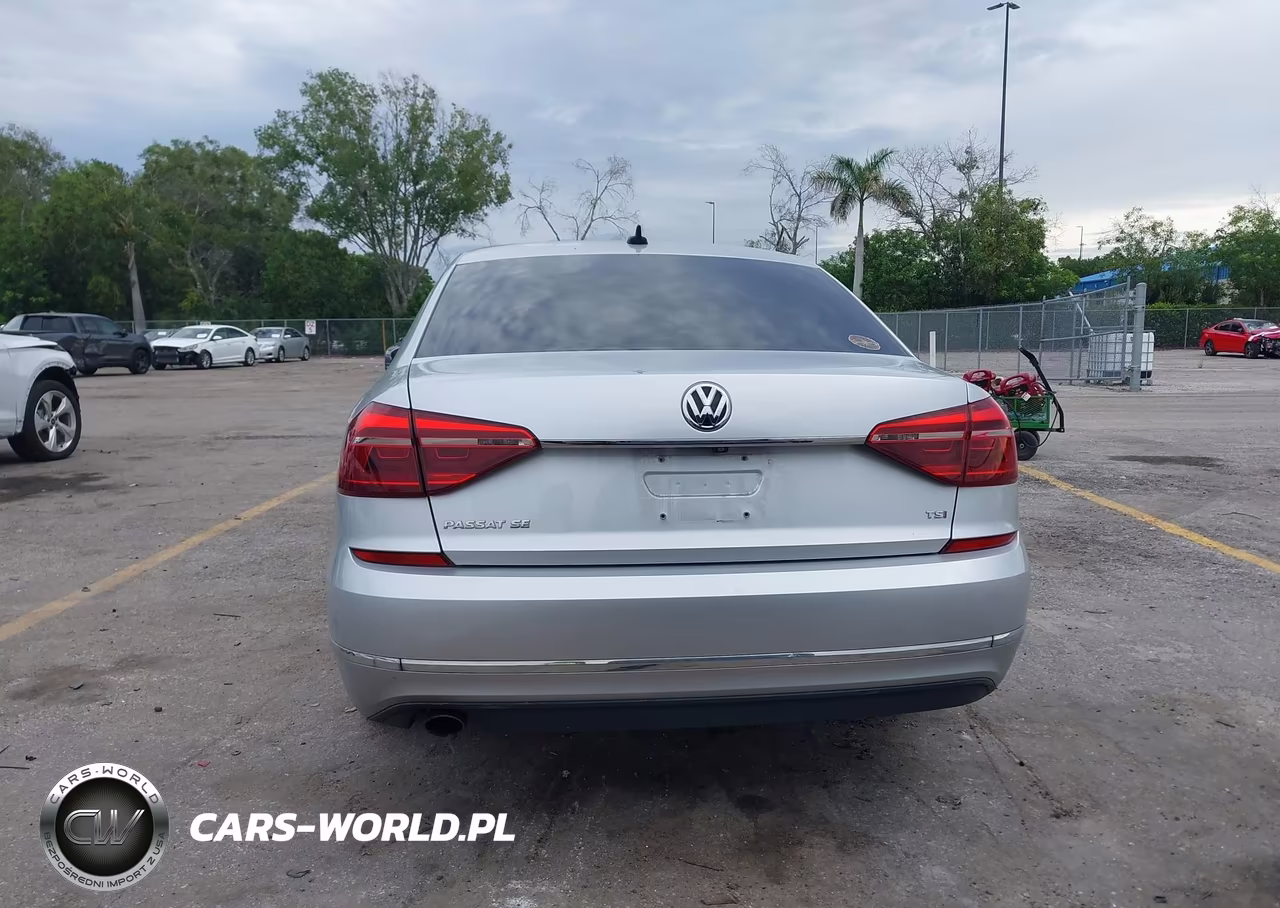 2017 Volkswagen Passat 1.8T Se VIN:1VWBT7A34HC001578 - 16