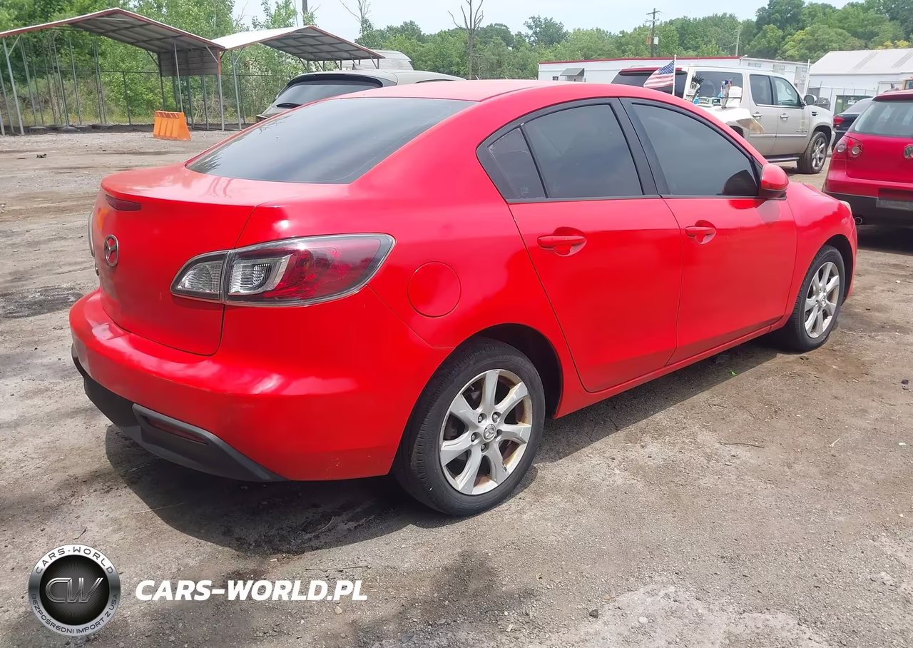 2011 Mazda Mazda3 I Touring VIN:JM1BL1VGXB1375967 - 4