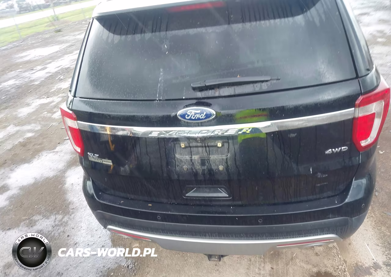 2017 Ford Explorer Xlt VIN:1FM5K8D88HGD74997 - 16
