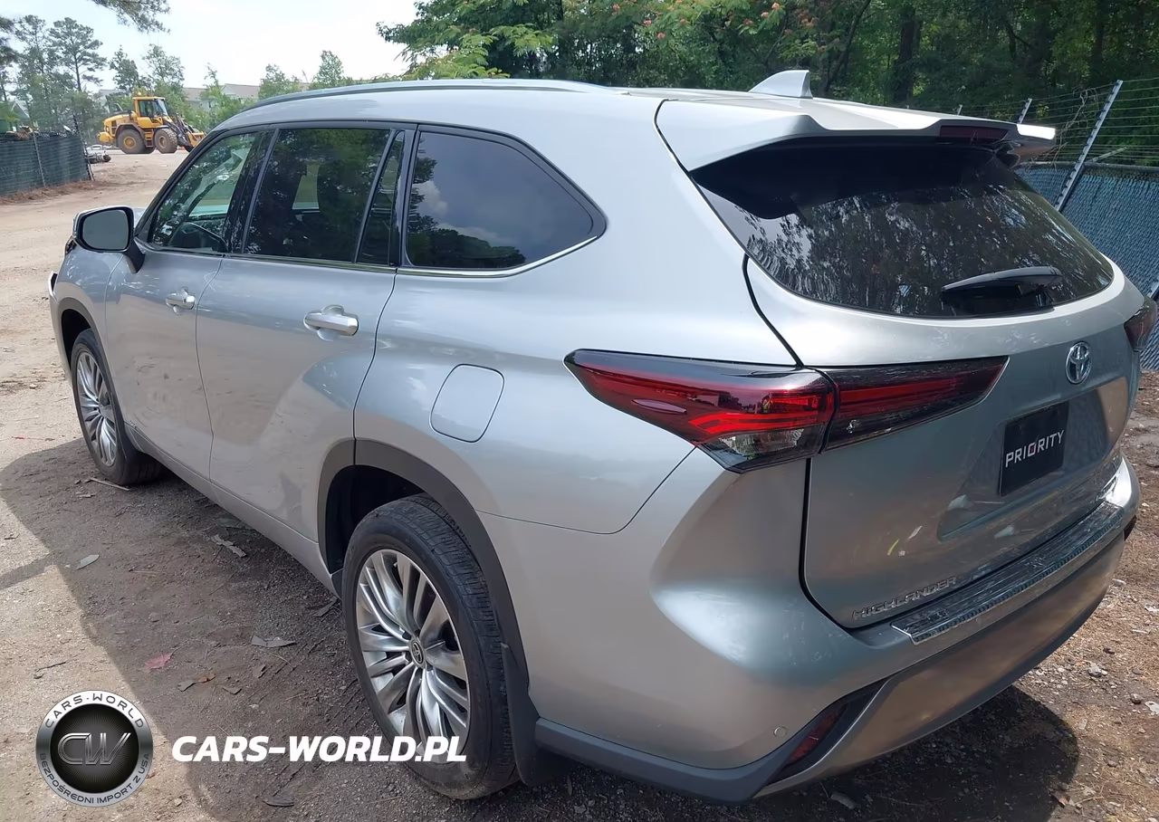 2024 Toyota Highlander Hybrid Platinum VIN:5TDEBRCH4RS607857 - 3