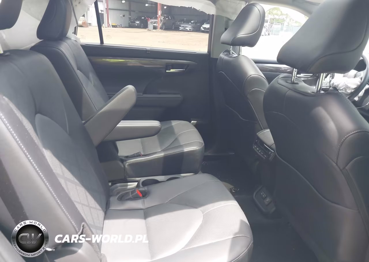 2024 Toyota Highlander Hybrid Platinum VIN:5TDEBRCH4RS607857 - 8