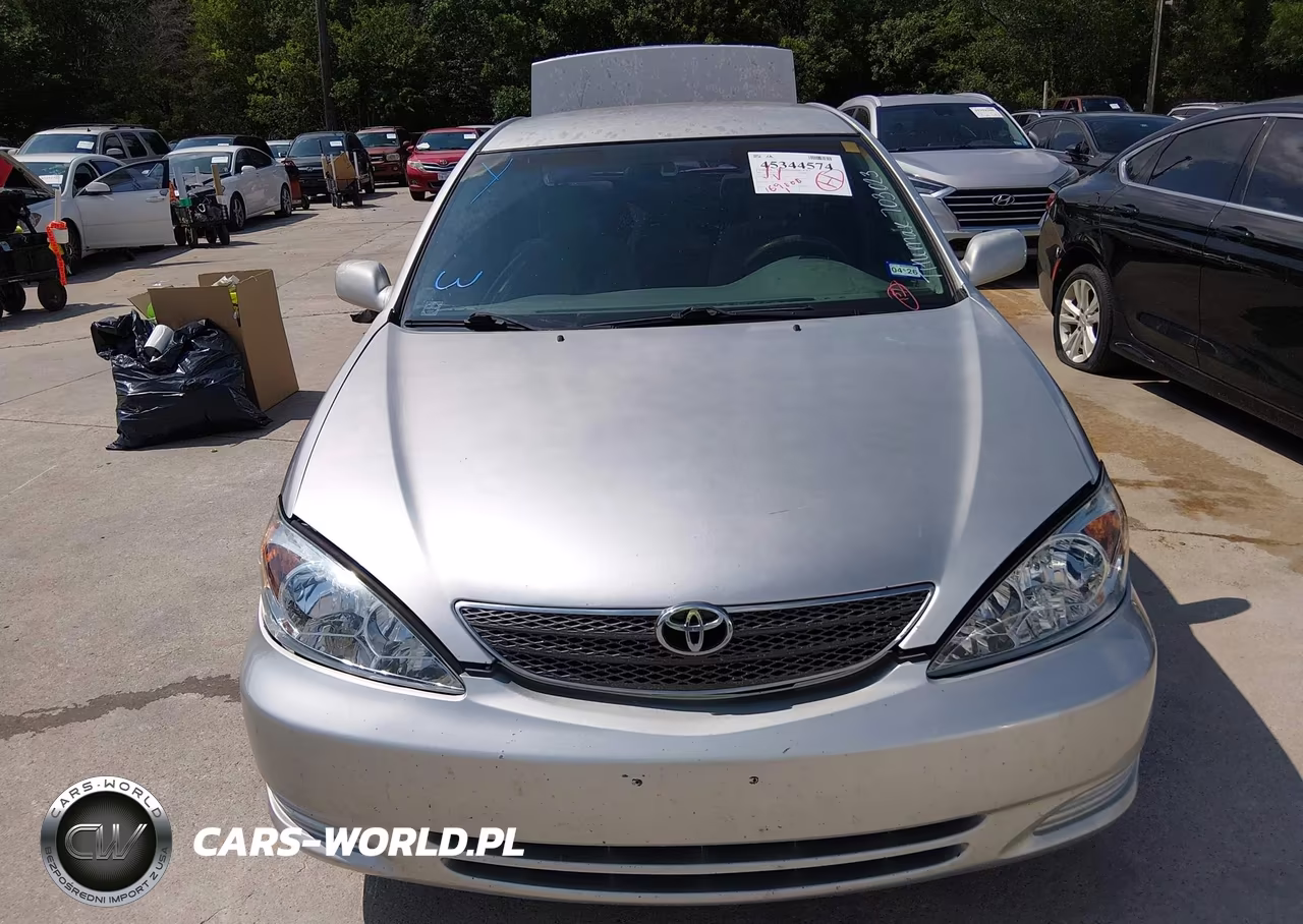 2003 Toyota Camry Le VIN:4T1BE32K43U703023 - 12