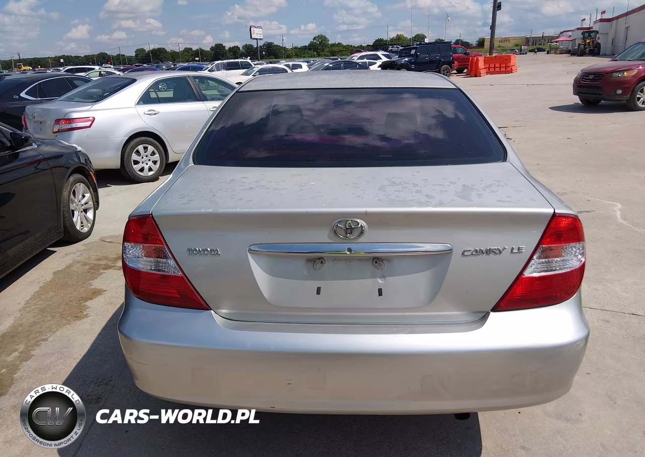 2003 Toyota Camry Le VIN:4T1BE32K43U703023 - 16