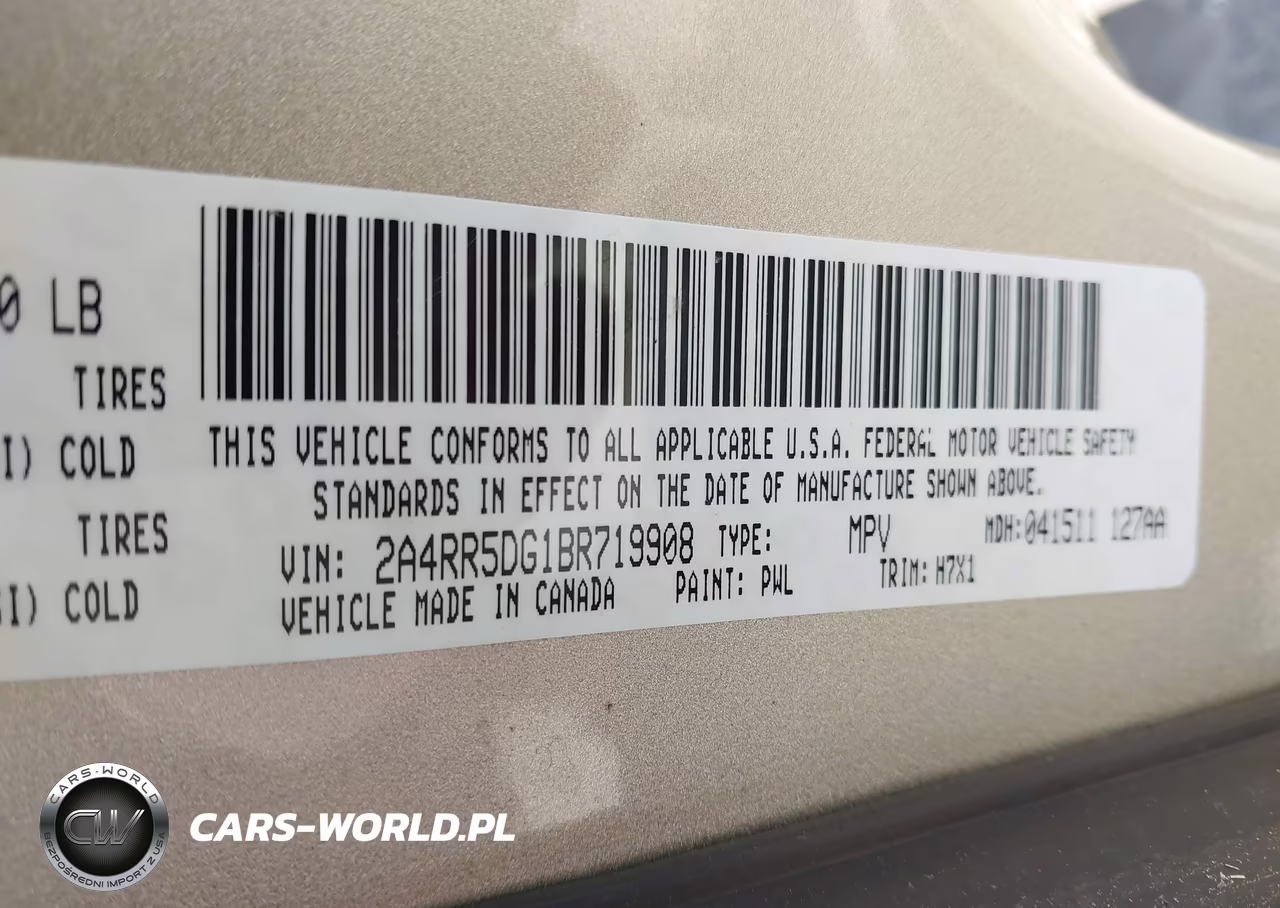 2011 Chrysler Town & Country Touring VIN:2A4RR5DG1BR719908 - 9
