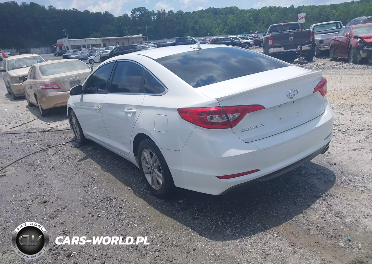 2016 HYUNDAI SONATA SE VIN:5NPE24AFXGH327870 - 3