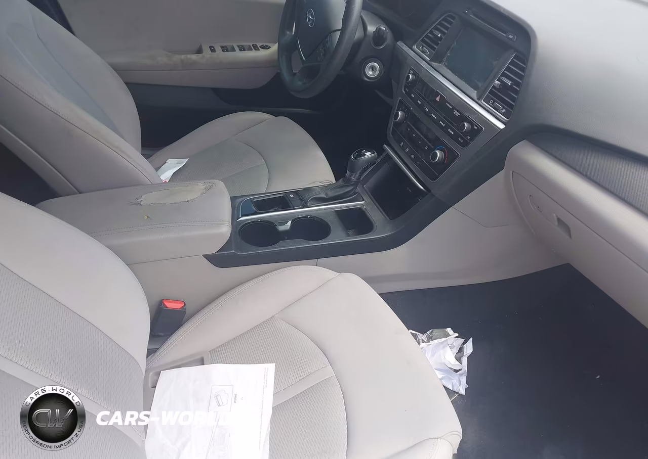 2016 HYUNDAI SONATA SE VIN:5NPE24AFXGH327870 - 5