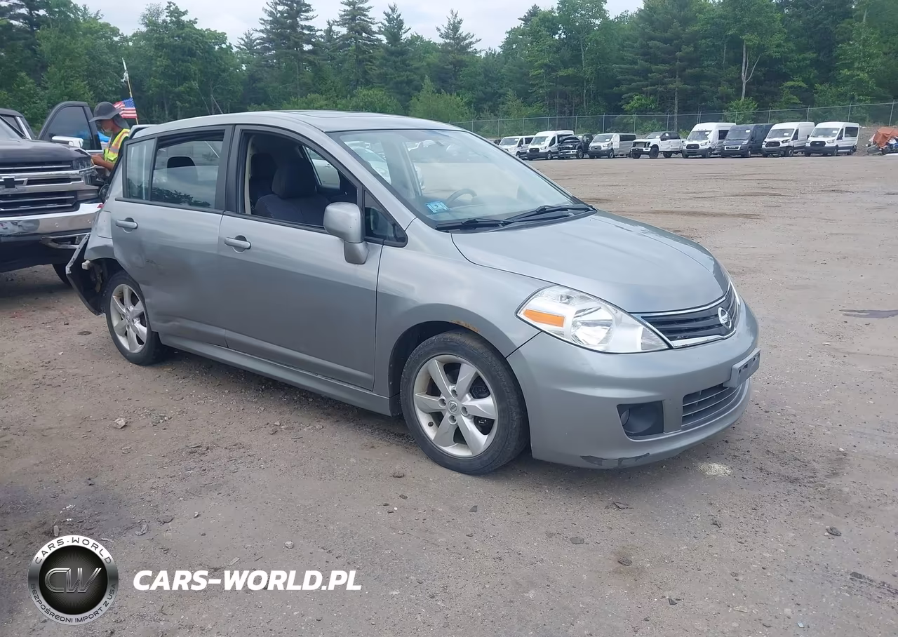 2011 Nissan Versa 1.8Sl