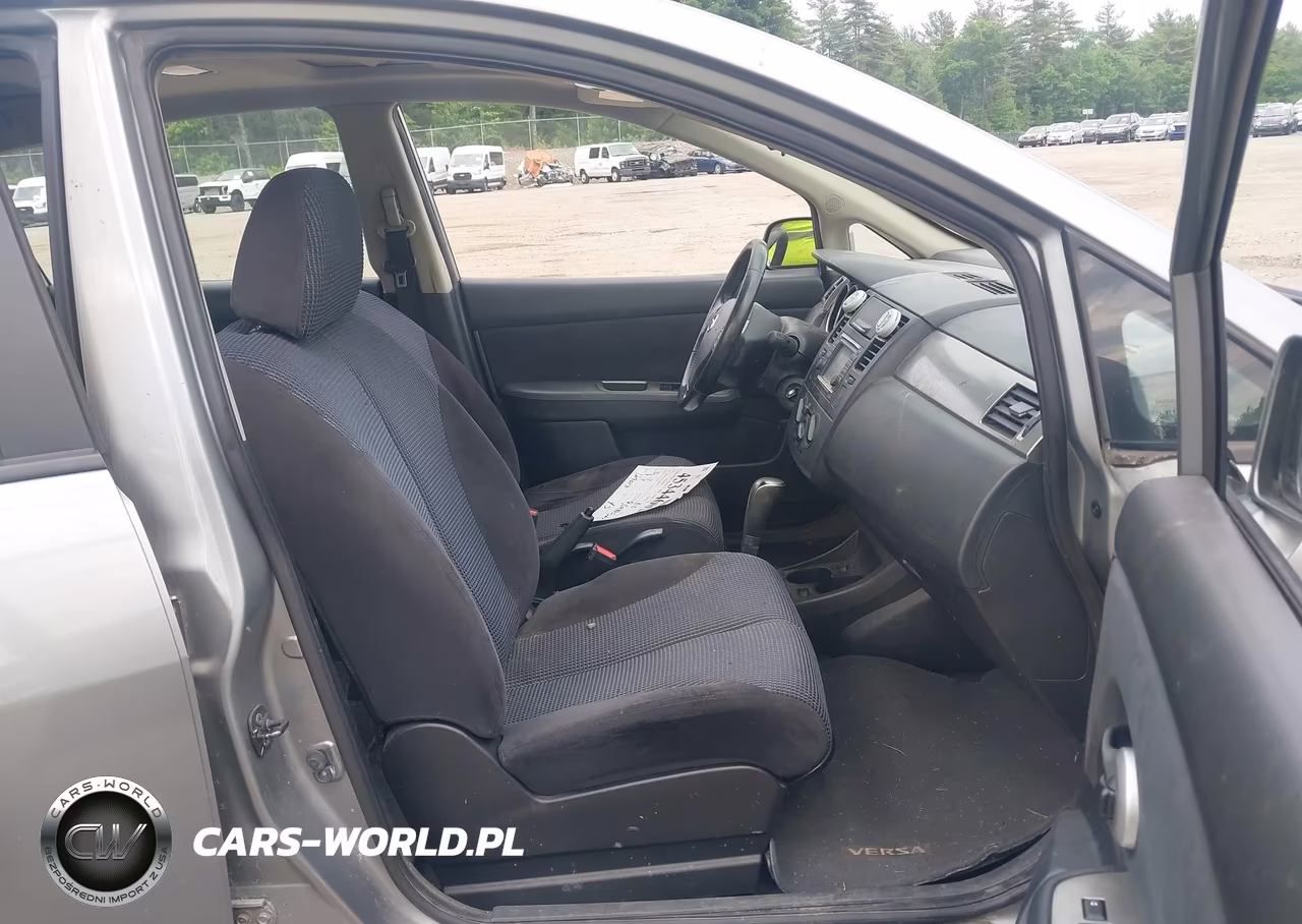 2011 Nissan Versa 1.8Sl VIN:3N1BC1CPXBL402955 - 5