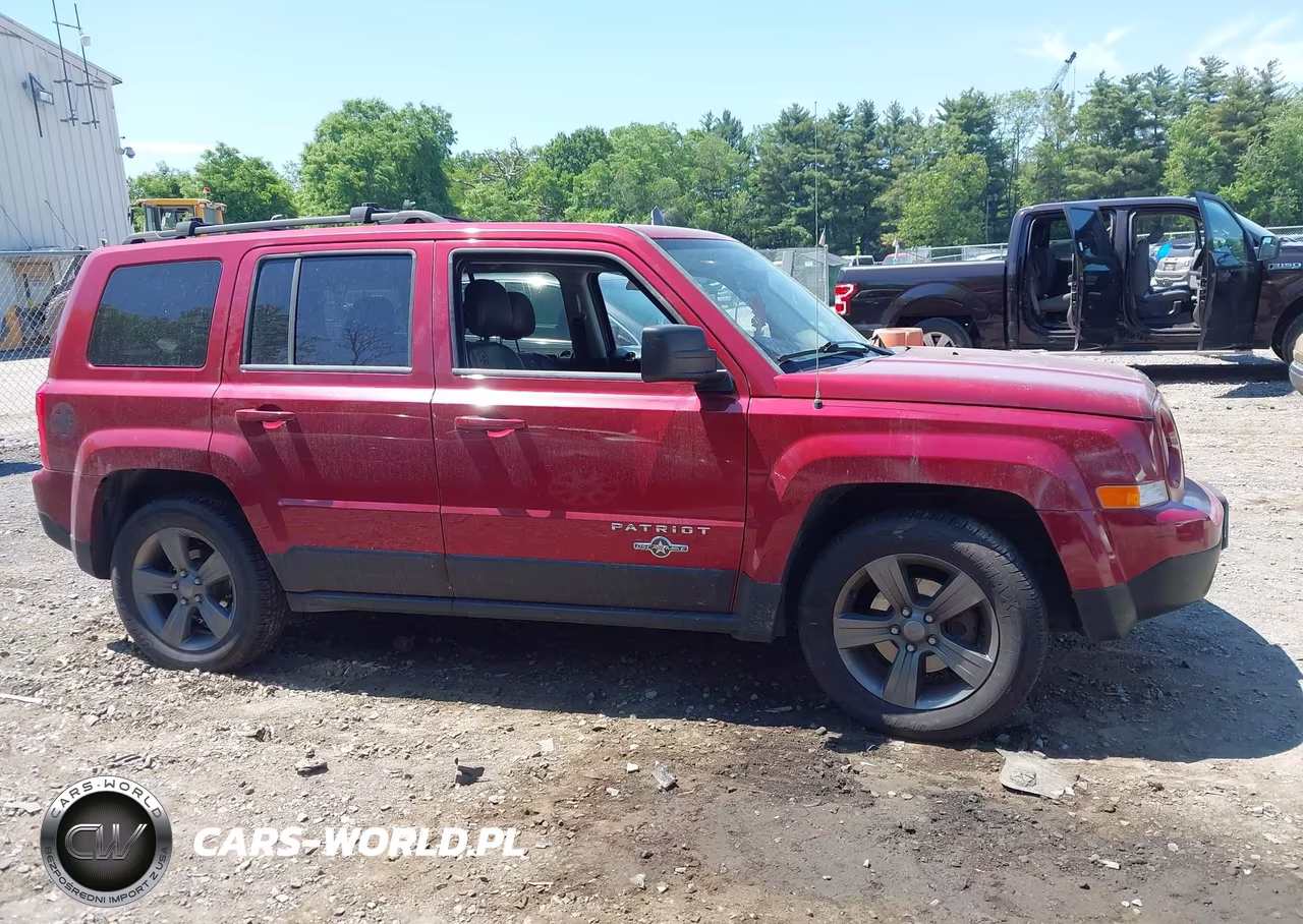 2013 Jeep Patriot Latitude VIN:1C4NJRFB1DD249423 - 13