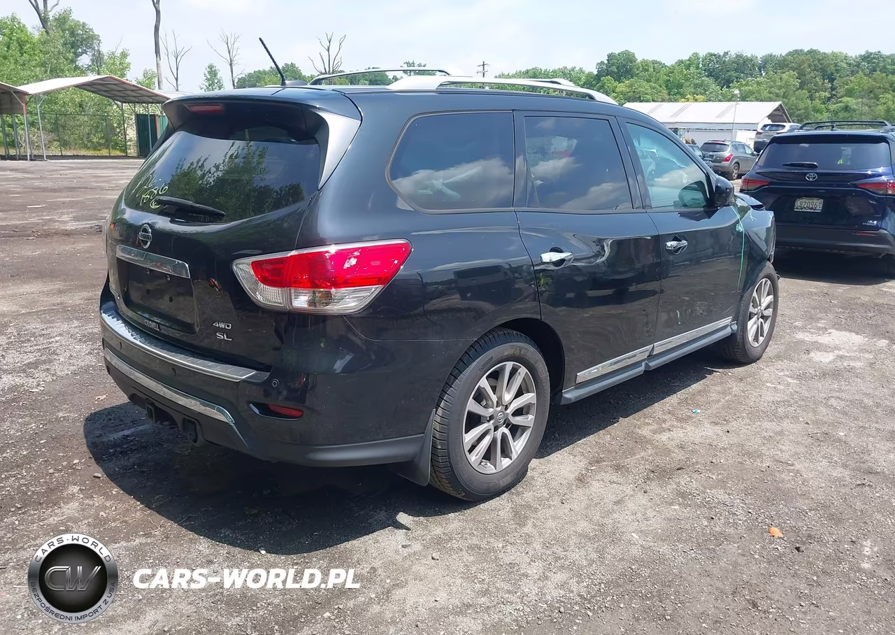 2015 Nissan Pathfinder Sl VIN:5N1AR2MM2FC683910 - 4