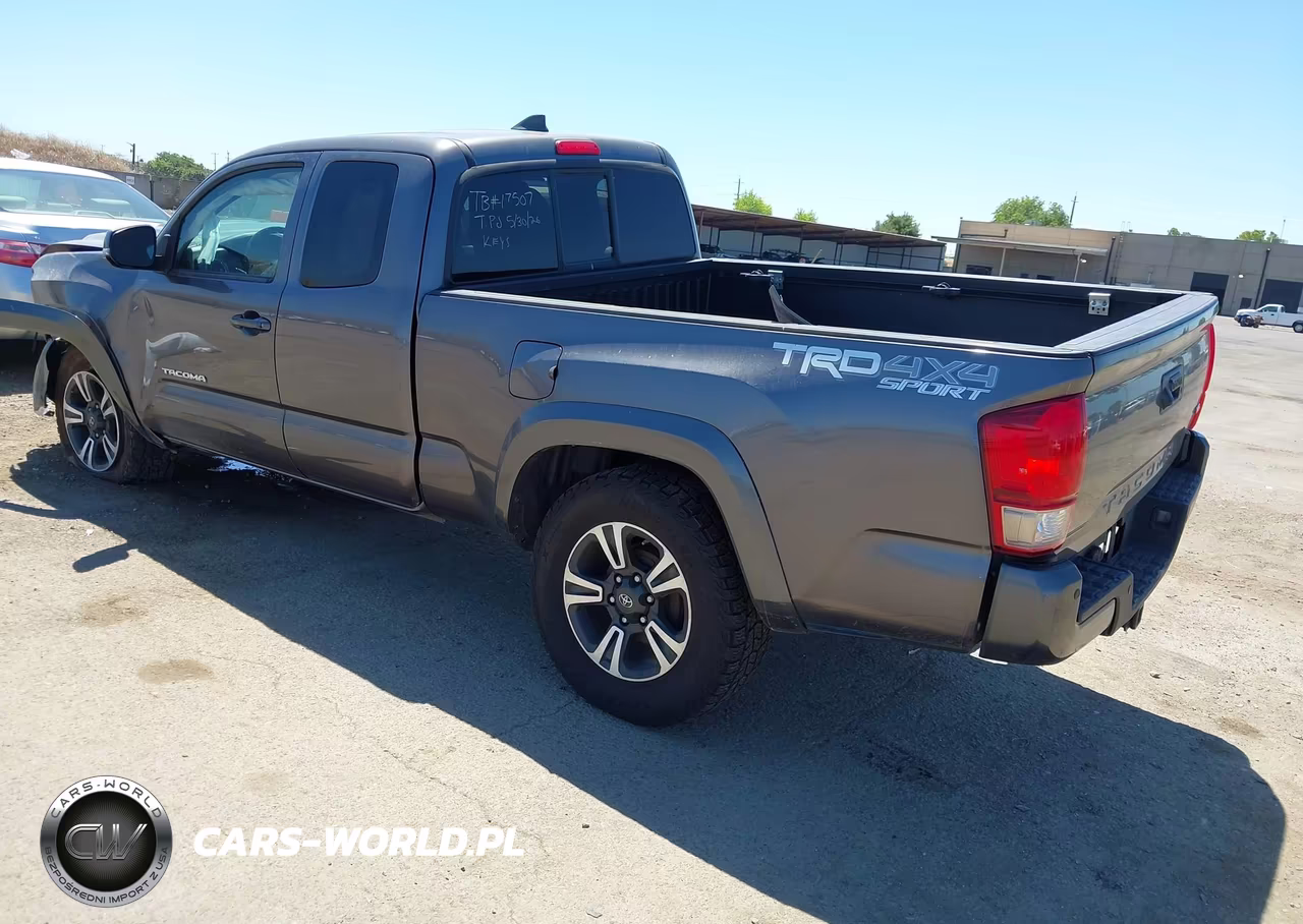2017 Toyota Tacoma Trd Sport VIN:5TFSZ5AN6HX060759 - 3