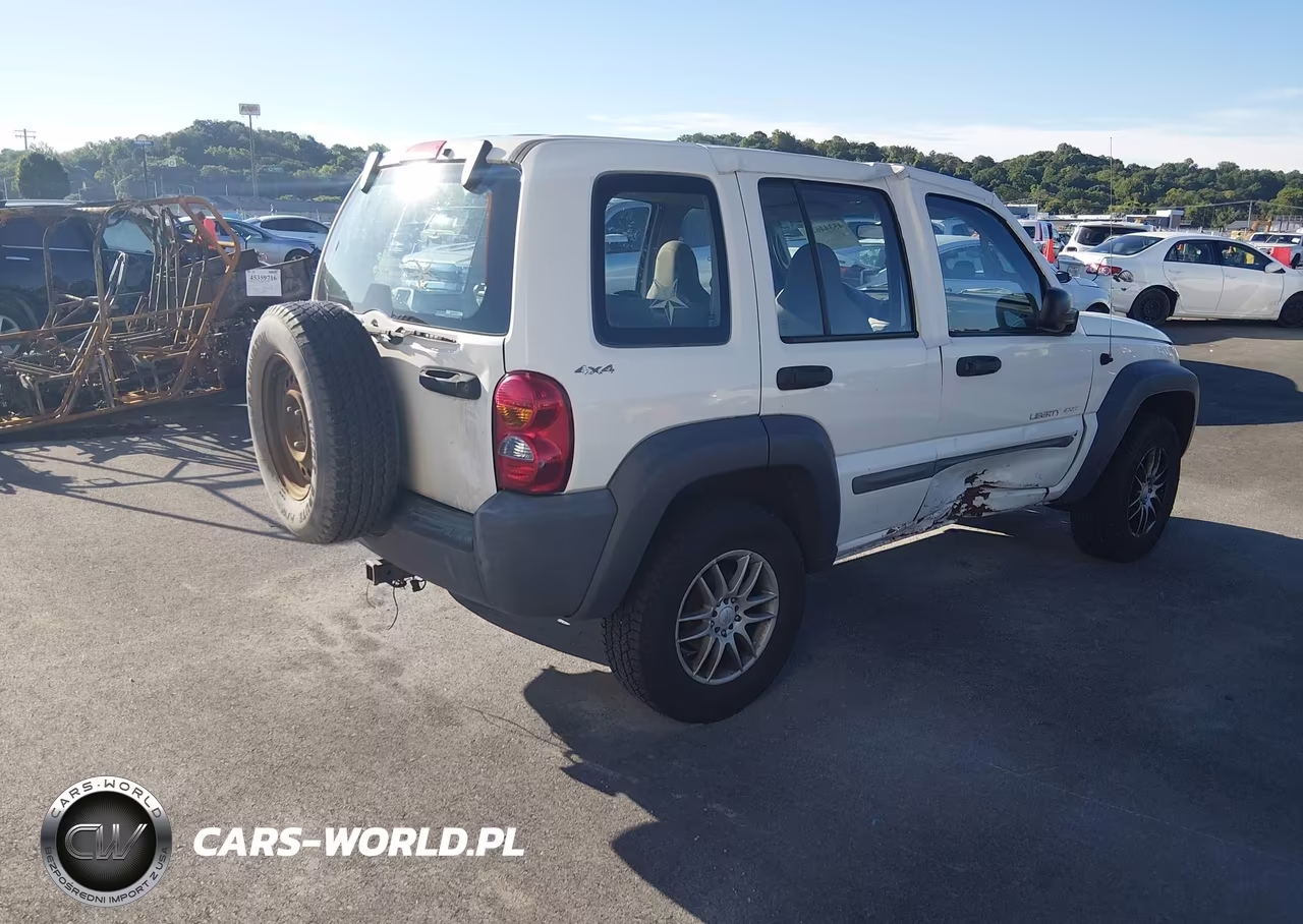 2002 Jeep Liberty Sport VIN:1J4GL48182W239039 - 4