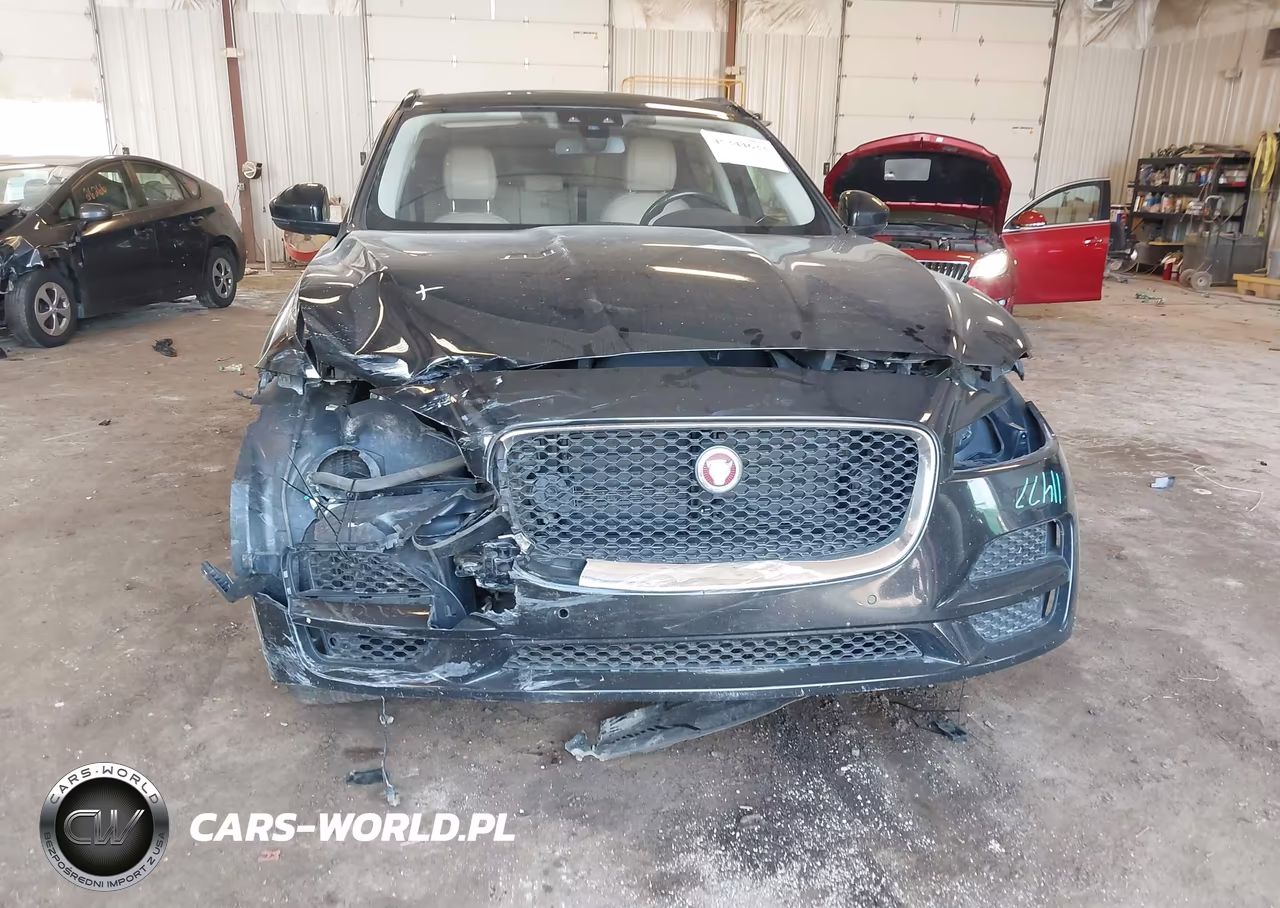 2018 Jaguar F-Pace 30T Prestige VIN:SADCK2GX8JA290431 - 6