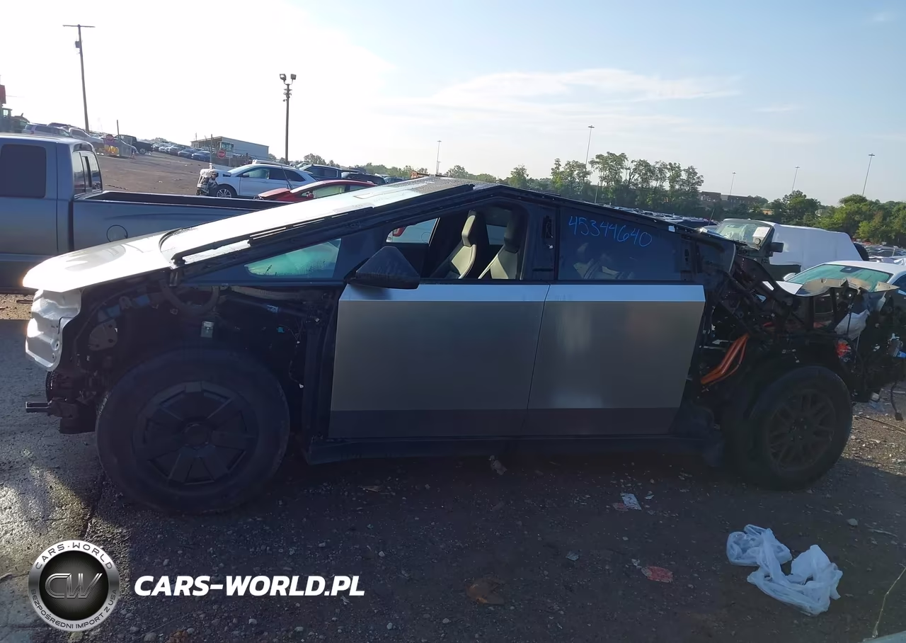 2024 Tesla Cybertruck All-Wheel Drive VIN:7G2CEHED5RA040740 - 13
