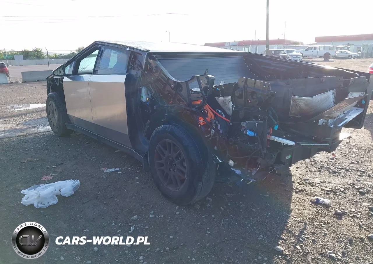 2024 Tesla Cybertruck All-Wheel Drive VIN:7G2CEHED5RA040740 - 3