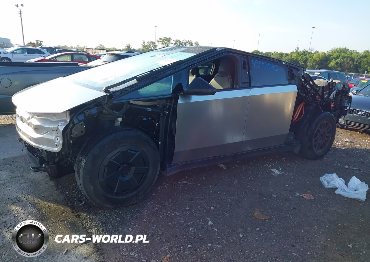 2024 Tesla Cybertruck All-Wheel Drive VIN:7G2CEHED5RA040740 - 6