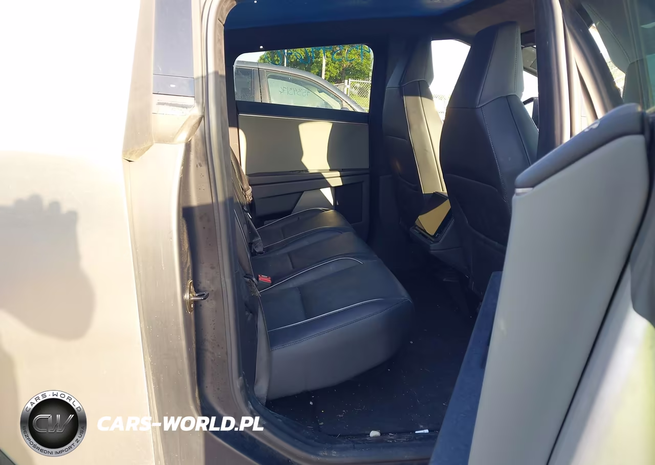 2024 Tesla Cybertruck All-Wheel Drive VIN:7G2CEHED5RA040740 - 8