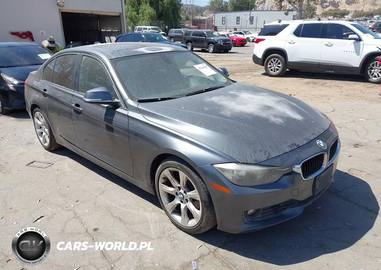 2013 BMW 328I – zdjęcie 1 z 11