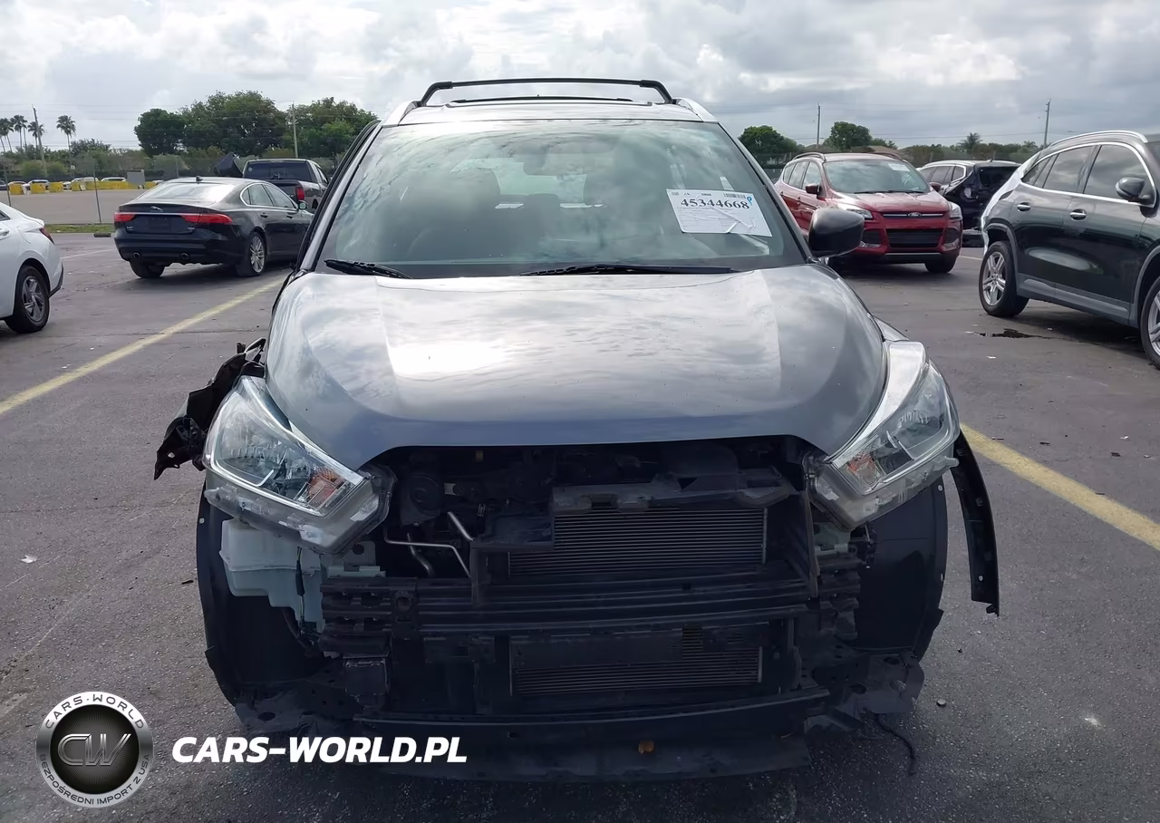 2019 Nissan Kicks S VIN:3N1CP5CU5KL510163 - 13