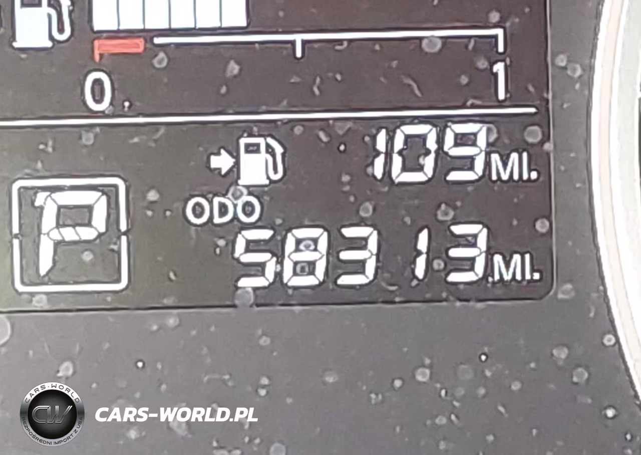 2019 Nissan Kicks S VIN:3N1CP5CU5KL510163 - 16