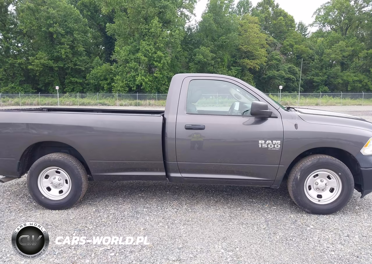 2019 Ram 1500 Classic Tradesman 4X2 8' Box VIN:3C6JR6DG4KG572148 - 18
