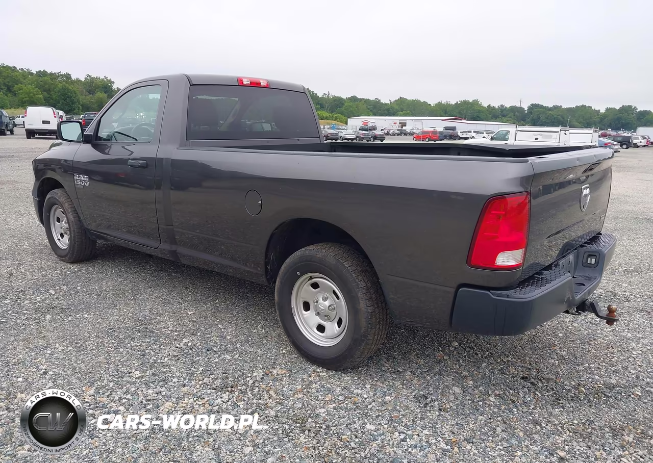2019 Ram 1500 Classic Tradesman 4X2 8' Box VIN:3C6JR6DG4KG572148 - 3