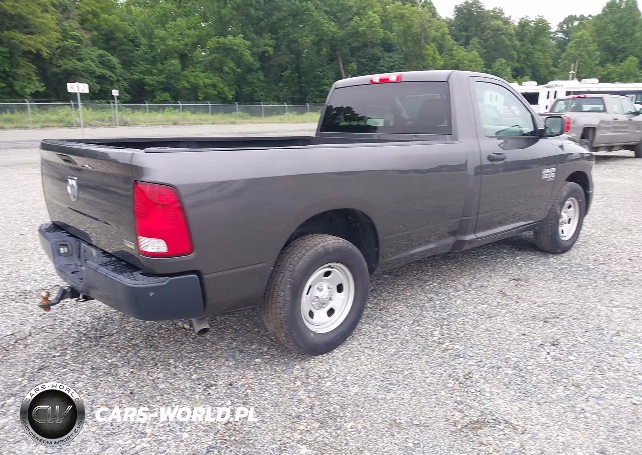 2019 Ram 1500 Classic Tradesman 4X2 8' Box VIN:3C6JR6DG4KG572148 - 4