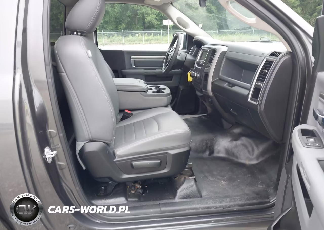 2019 Ram 1500 Classic Tradesman 4X2 8' Box VIN:3C6JR6DG4KG572148 - 5