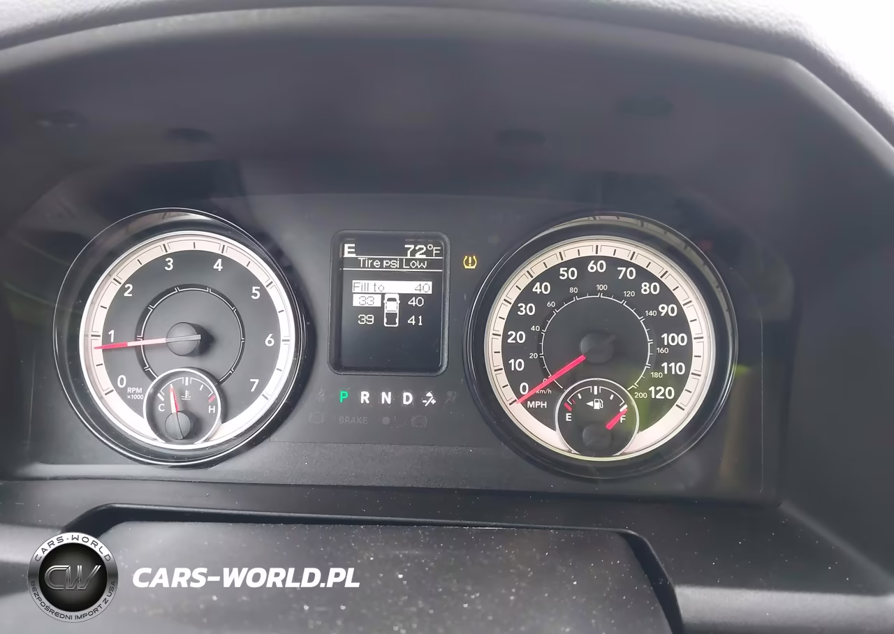 2019 Ram 1500 Classic Tradesman 4X2 8' Box VIN:3C6JR6DG4KG572148 - 7
