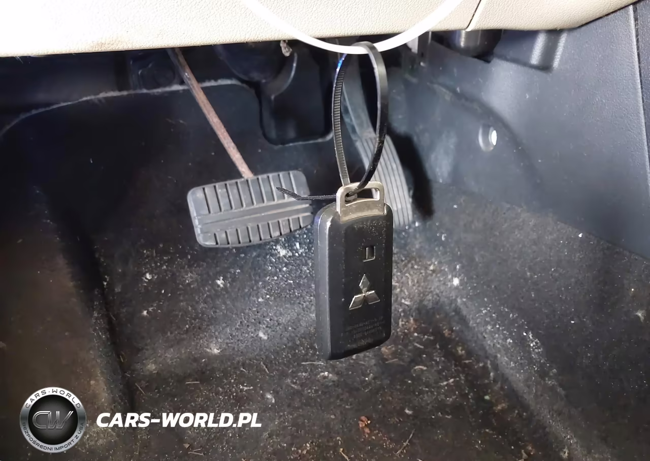 2016 Mitsubishi Outlander Se VIN:JA4AD3A37GZ012861 - 11