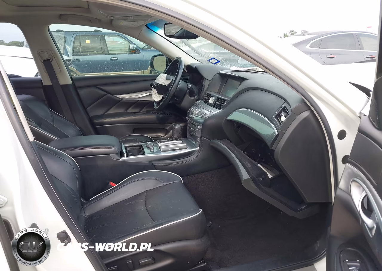 2018 Infiniti Q70L 3.7 Luxe VIN:JN1BY1PP9JM330159 - 5