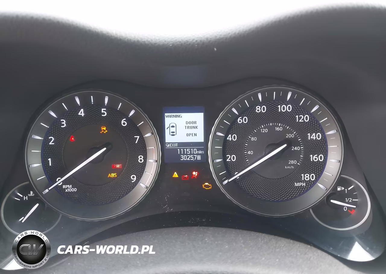 2018 Infiniti Q70L 3.7 Luxe VIN:JN1BY1PP9JM330159 - 7