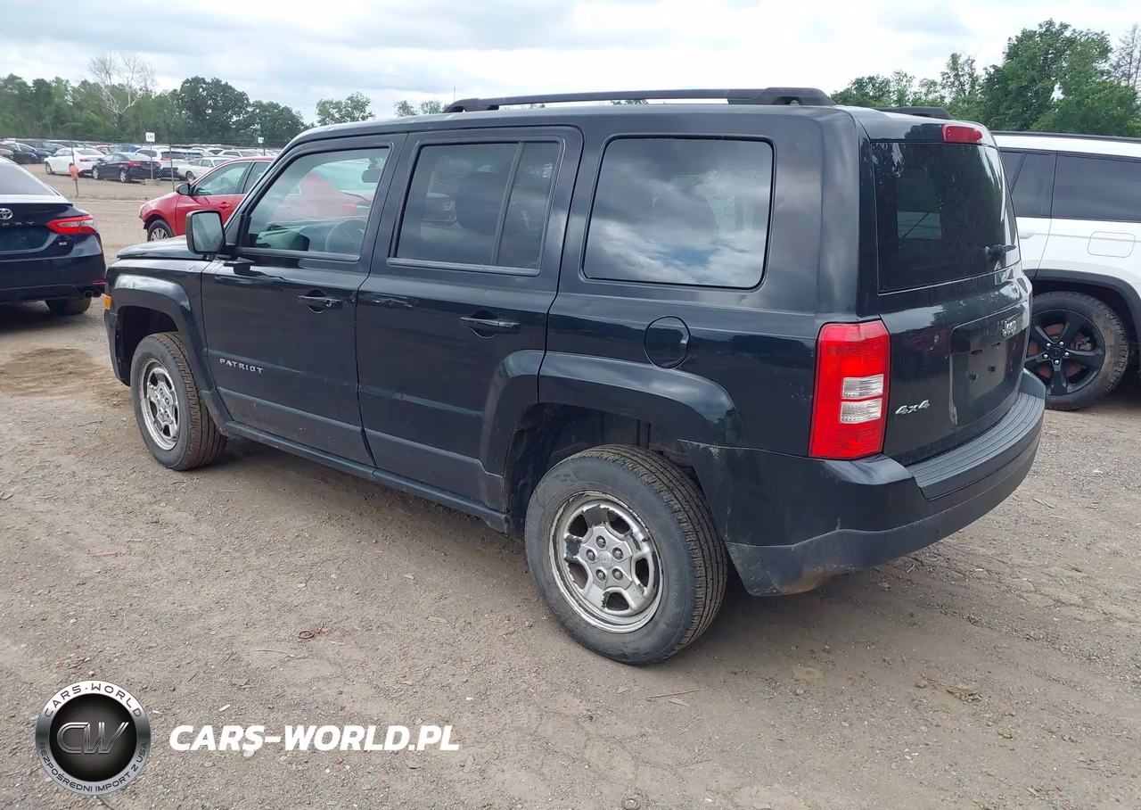 2014 Jeep Patriot Sport VIN:1C4NJRBB8ED880600 - 3