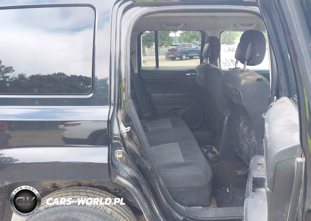 2014 Jeep Patriot Sport VIN:1C4NJRBB8ED880600 - 8