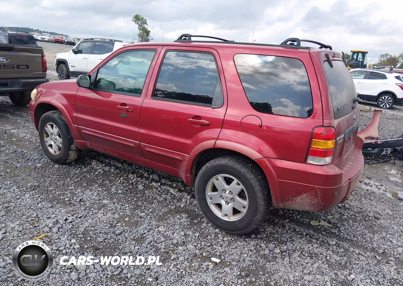 2007 Ford Escape Limited VIN:1FMCU94147KA24322 - 3