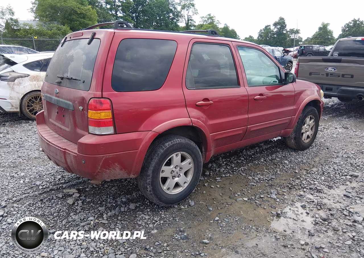 2007 Ford Escape Limited VIN:1FMCU94147KA24322 - 4