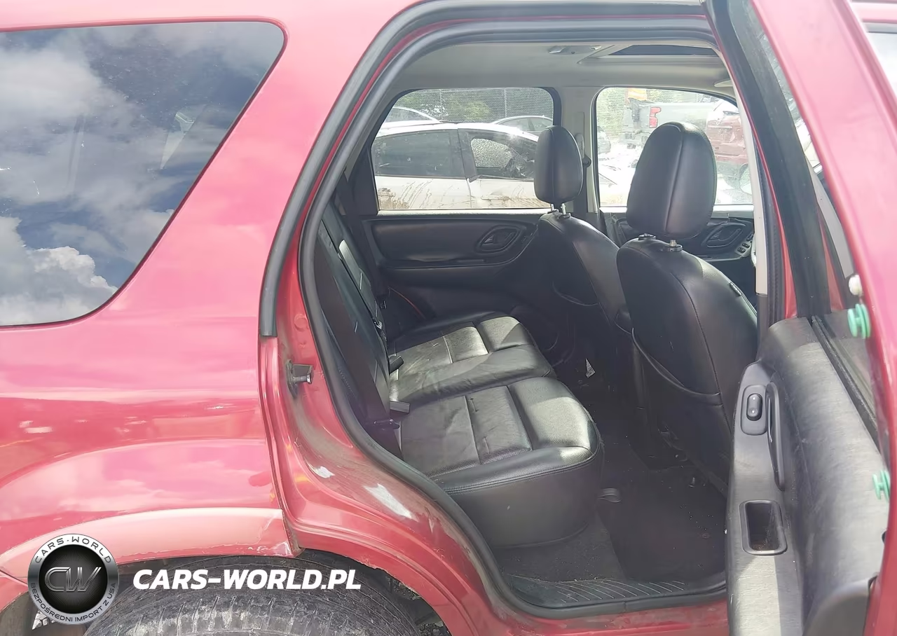 2007 Ford Escape Limited VIN:1FMCU94147KA24322 - 8