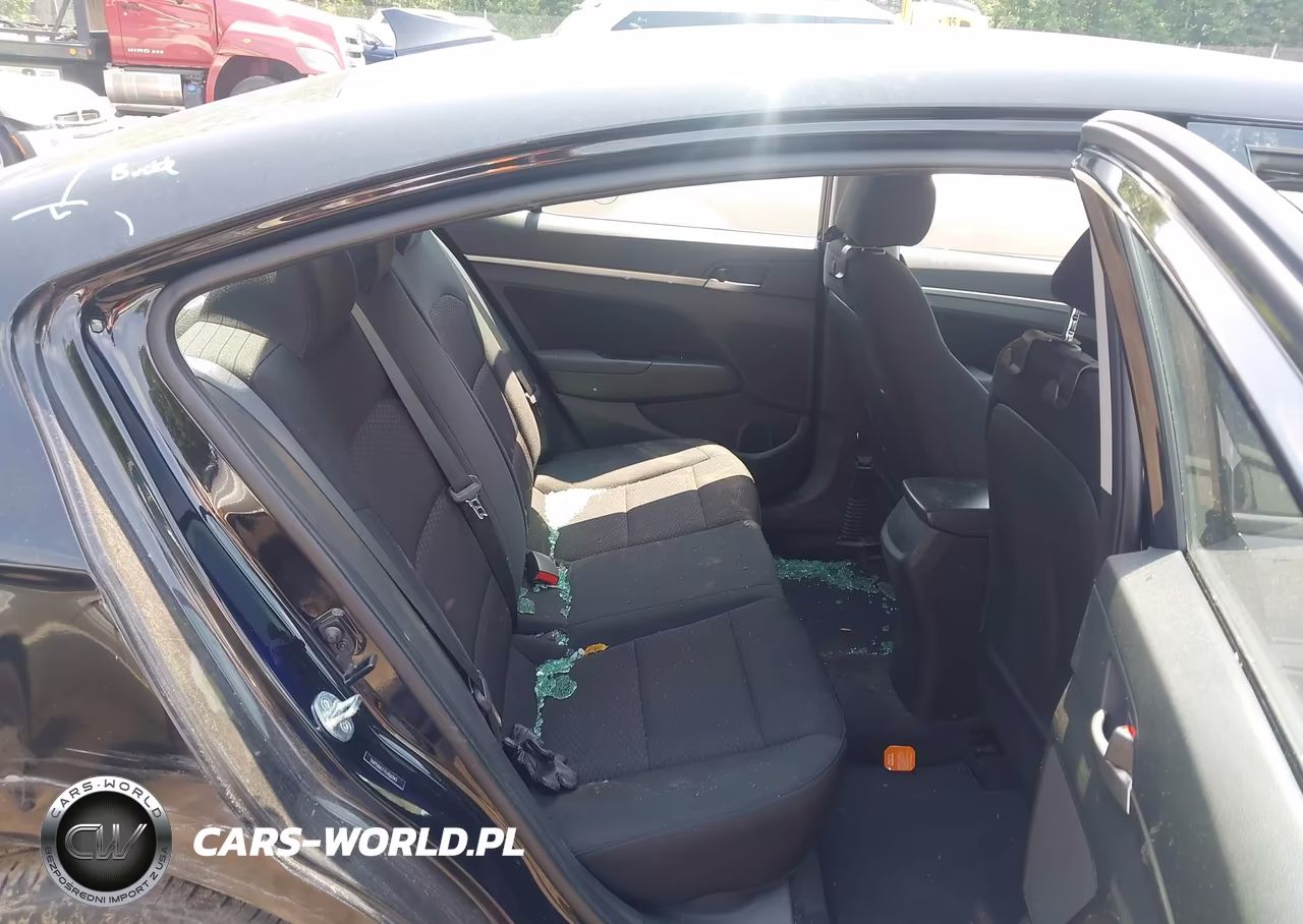 2020 Hyundai Elantra Sel VIN:5NPD84LF7LH561143 - 8
