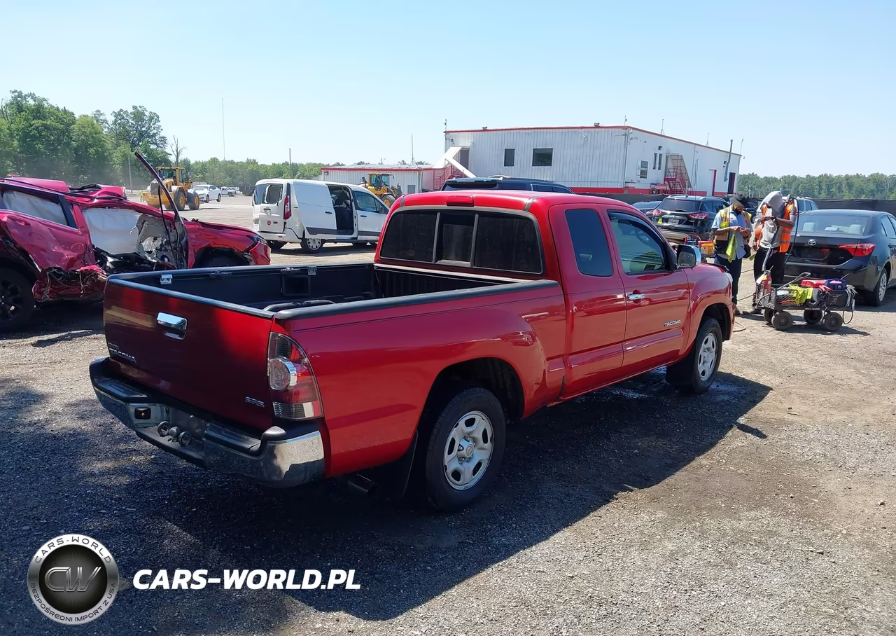 2012 Toyota Tacoma VIN:5TFTX4CN4CX011991 - 4