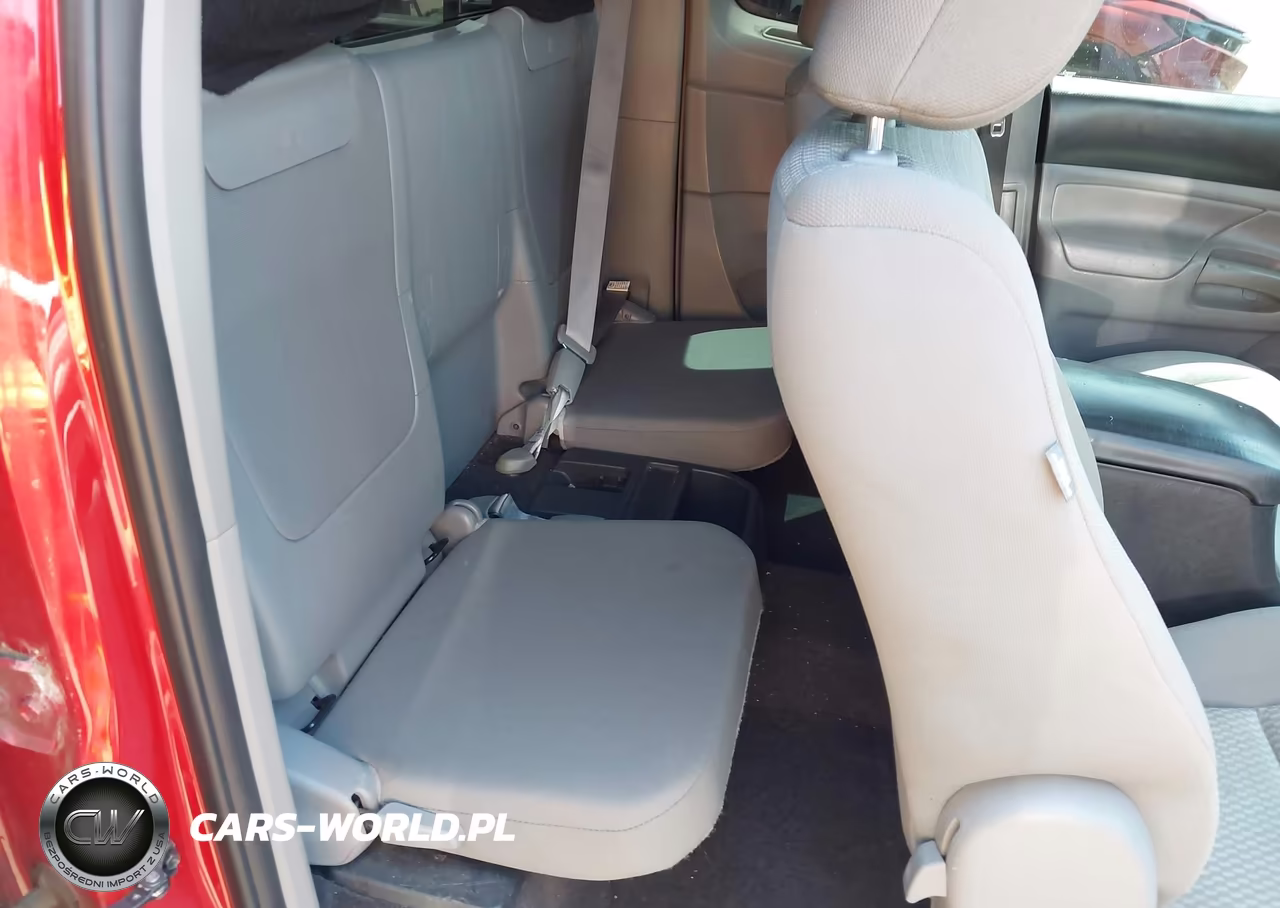 2012 Toyota Tacoma VIN:5TFTX4CN4CX011991 - 8