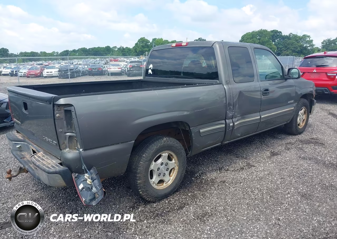 2000 Chevrolet Silverado 1500 Ls VIN:2GCEC19W7Y1330292 - 4